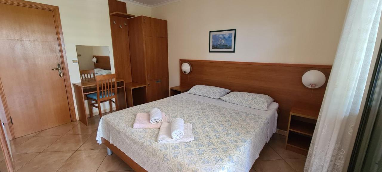 Apartments By The Sea Orebic, Peljesac - 16648 Kültér fotó